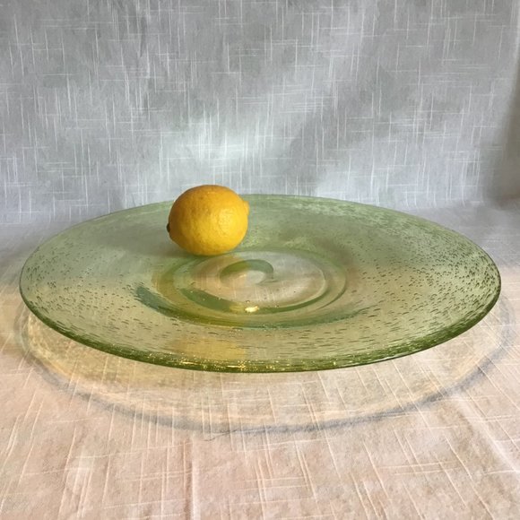 Large Hand Blown Lime Green Art Glass Plate - Picture 1 of 13